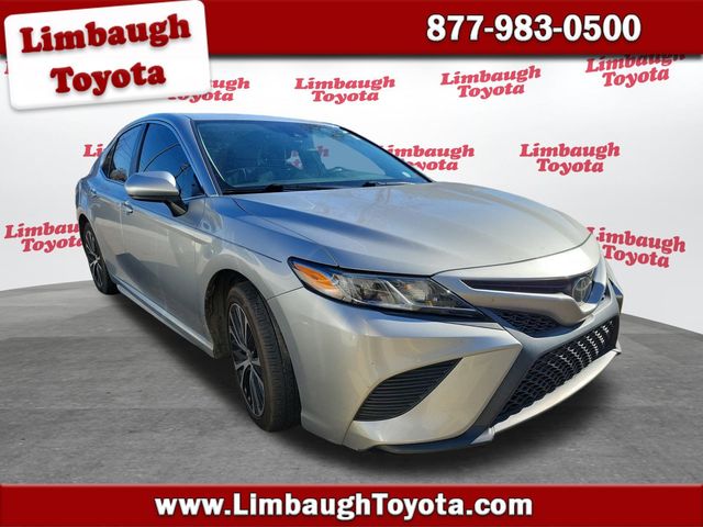 2020 Toyota Camry SE Automatic - 22970577 - 0