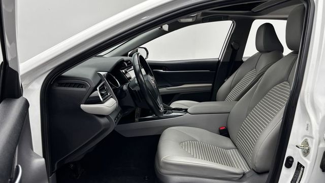 2020 Toyota Camry SE Automatic - 23037068 - 9