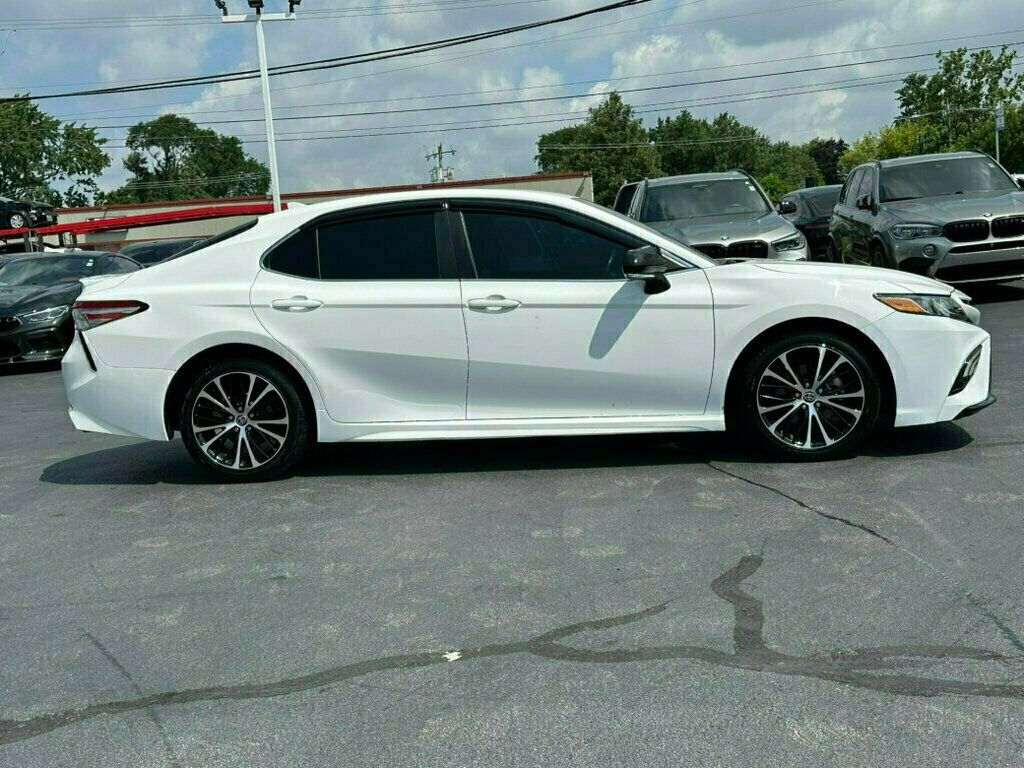 2020 Toyota Camry SE Automatic - 23056100 - 15