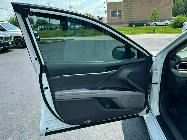 2020 Toyota Camry SE Automatic - 23056100 - 16
