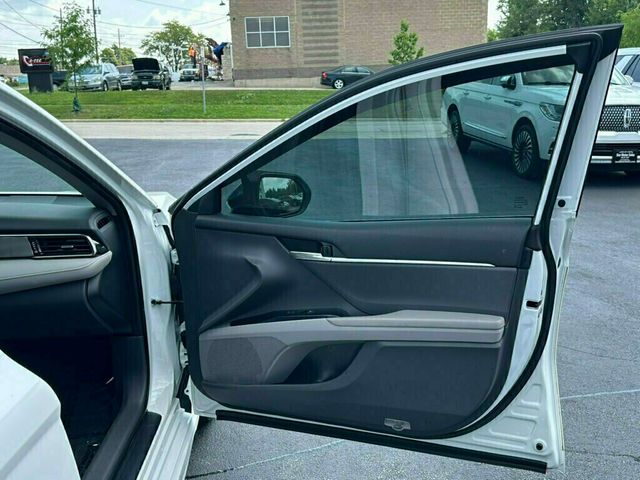 2020 Toyota Camry SE Automatic - 23056100 - 17