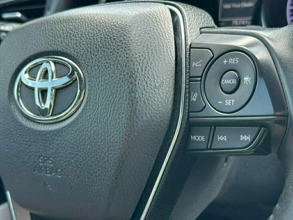 2020 Toyota Camry SE Automatic - 23056100 - 24
