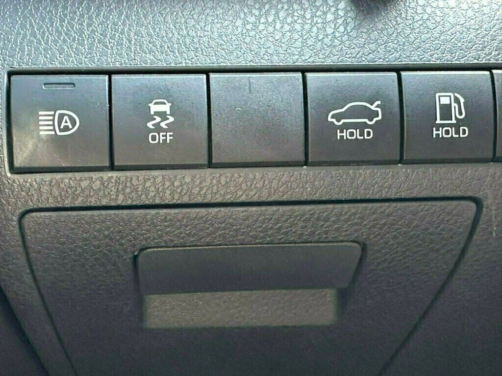 2020 Toyota Camry SE Automatic - 23056100 - 26