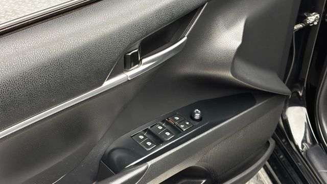 2020 Toyota Camry SE Automatic AWD - 23029844 - 9