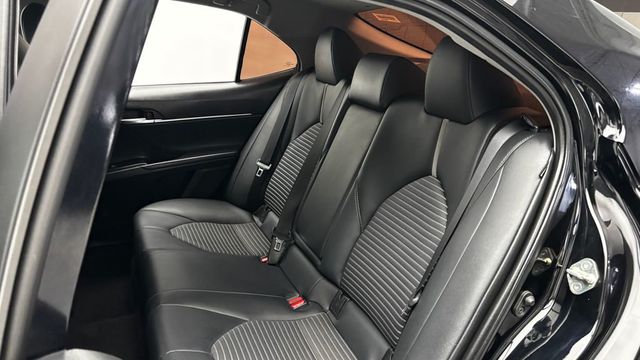 2020 Toyota Camry SE Automatic AWD - 23029844 - 22