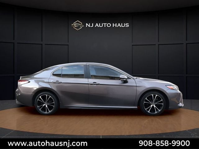 2020 Toyota Camry SE Nightshade Automatic - 23058807 - 12