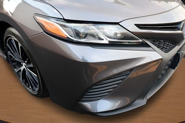 2020 Toyota Camry SE Nightshade Automatic - 23058807 - 14