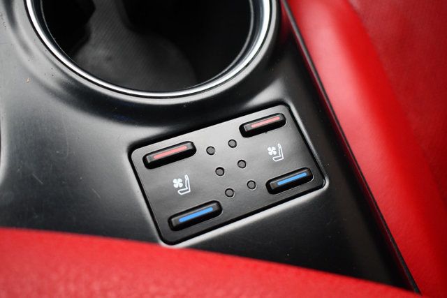 2020 Toyota Camry XSE Automatic - 22996191 - 25