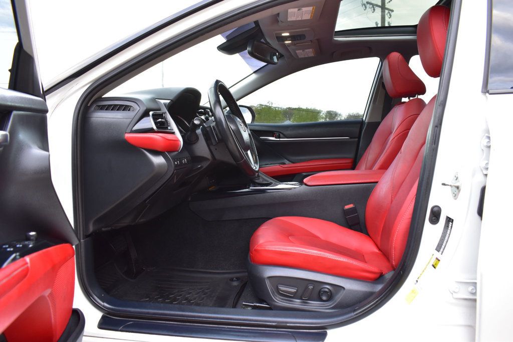 2020 Toyota Camry XSE Automatic - 23009308 - 13