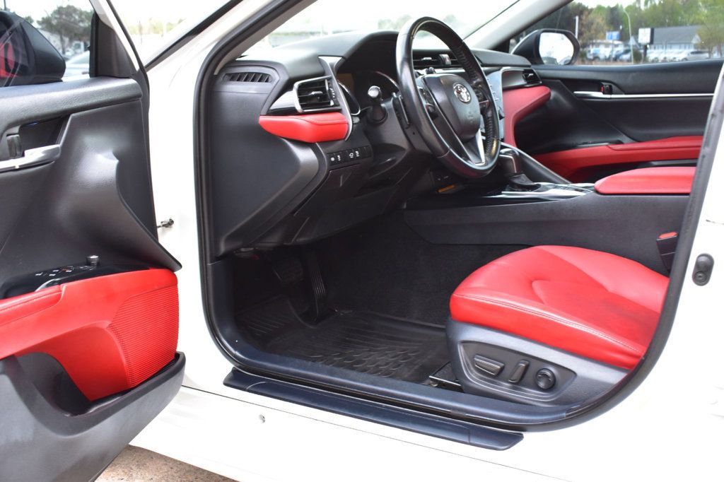 2020 Toyota Camry XSE Automatic - 23009308 - 15