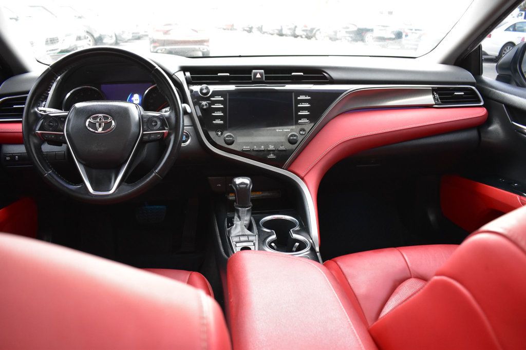 2020 Toyota Camry XSE Automatic - 23009308 - 25