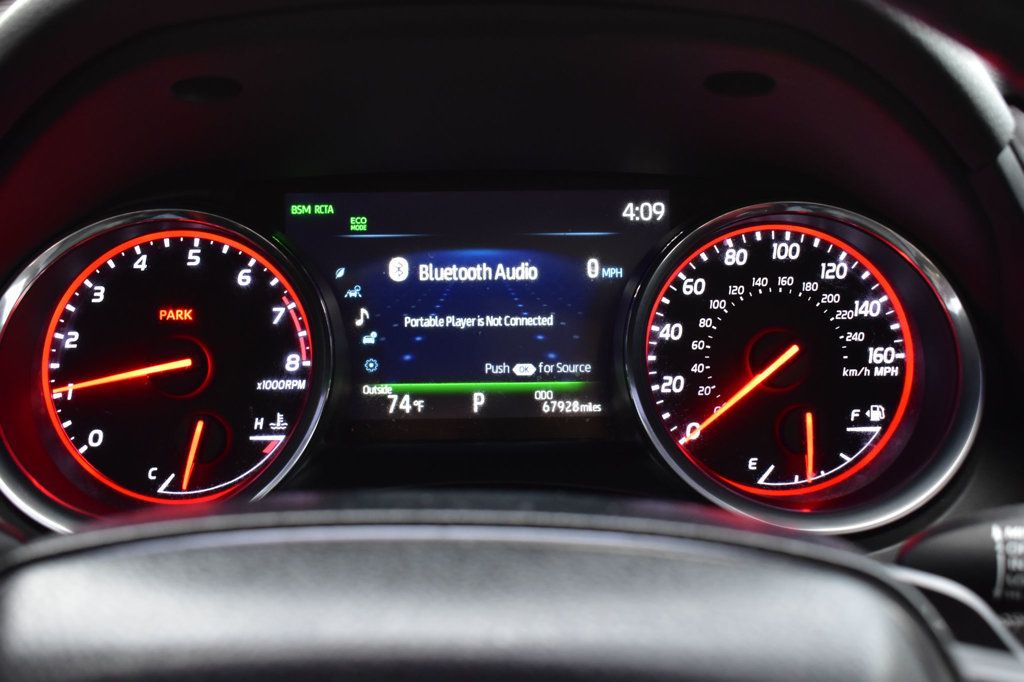 2020 Toyota Camry XSE Automatic - 23009308 - 30