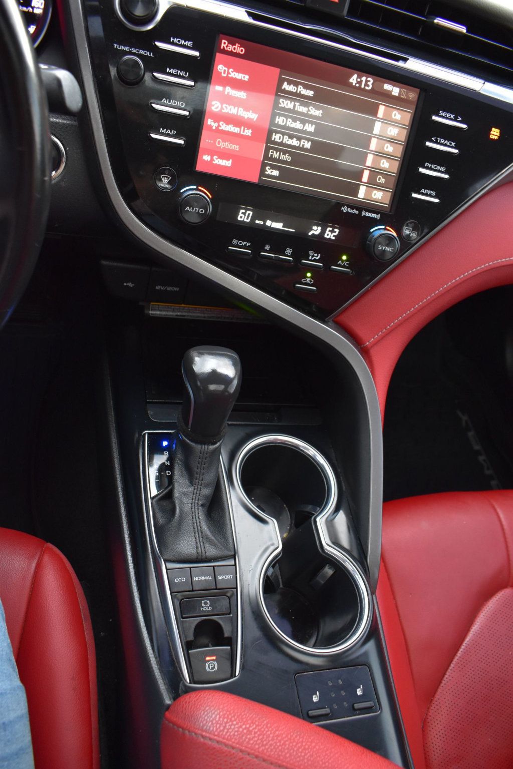 2020 Toyota Camry XSE Automatic - 23009308 - 41