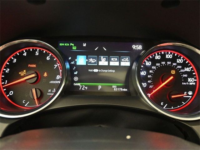 2020 Toyota Camry XSE photo 17