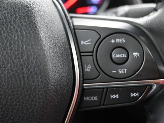 2020 Toyota Camry XSE photo 22