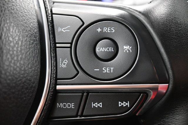 2020 Toyota Camry XSE Automatic - 23056877 - 19