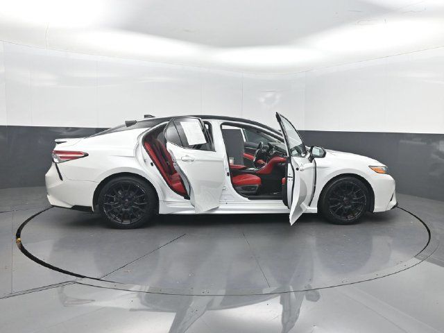 2020 Toyota Camry XSE Automatic - 23056877 - 32