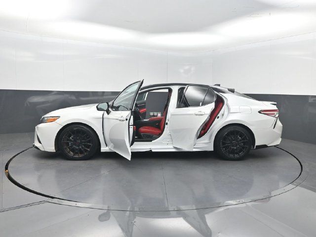 2020 Toyota Camry XSE Automatic - 23056877 - 34