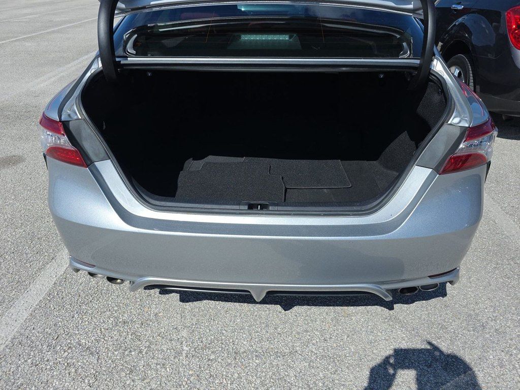 2020 Toyota Camry XSE Automatic - 23082567 - 13
