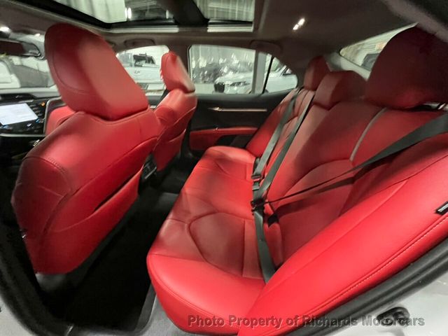 2020 Toyota Camry XSE Automatic - 22980171 - 13