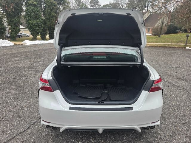 2020 Toyota Camry XSE Automatic - 22994346 - 17