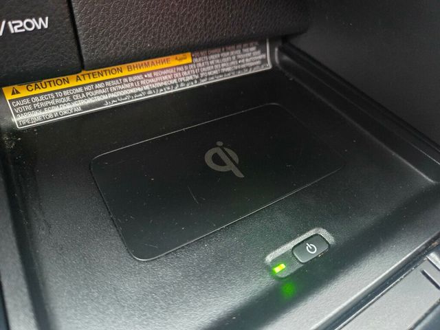 2020 Toyota Camry XSE Automatic - 22994346 - 26