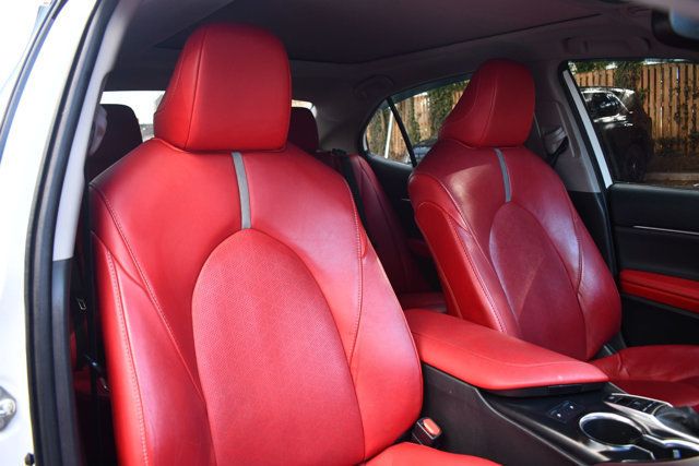 2020 Toyota Camry XSE Automatic AWD - 22996189 - 30