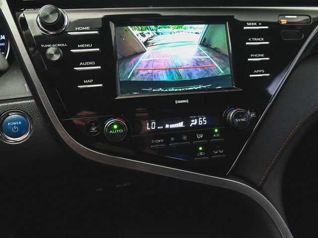 2020 Toyota Camry Hybrid LE - 23008483 - 19
