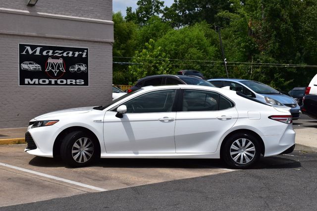 2020 Toyota Camry Hybrid LE CVT - 23059704 - 2