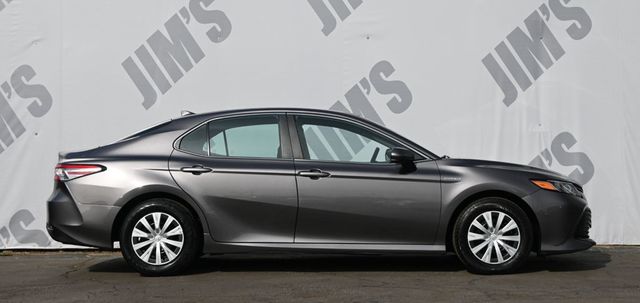 2020 Toyota Camry Hybrid LE Hybrid - 22978029 - 3