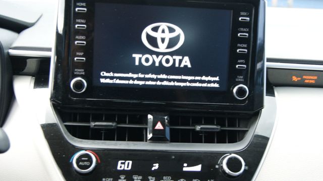 2020 Toyota Corolla 3 MONTH WARRANTY , JUST SERVICED , VERY CLEAN INSIDE AND OUT  - 23047423 - 13