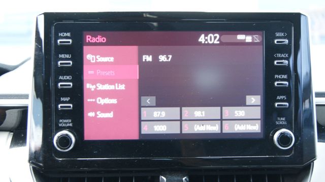 2020 Toyota Corolla 3 MONTH WARRANTY , JUST SERVICED , VERY CLEAN INSIDE AND OUT  - 23047423 - 16