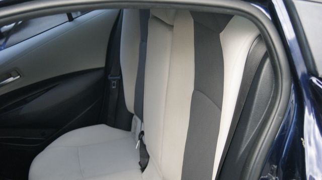 2020 Toyota Corolla 3 MONTH WARRANTY , JUST SERVICED , VERY CLEAN INSIDE AND OUT  - 23047423 - 29
