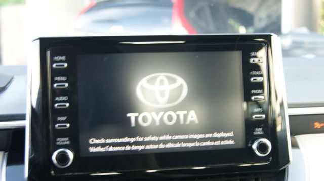 2020 Toyota Corolla 4 NEW TIRES , JUST SERVICED, VERY CLEAN INSIDE AND OUT - 23065219 - 10