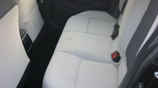 2020 Toyota Corolla 4 NEW TIRES , JUST SERVICED, VERY CLEAN INSIDE AND OUT - 23065219 - 28