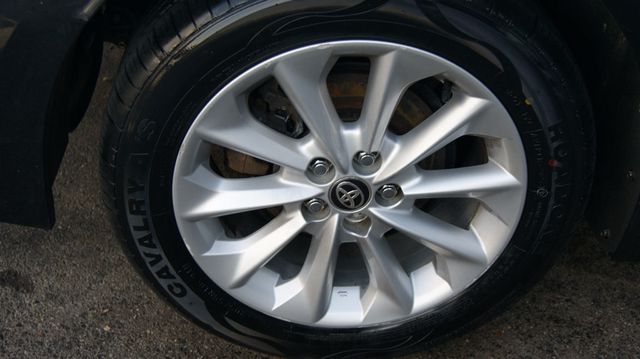 2020 Toyota Corolla 4 NEW TIRES , JUST SERVICED, VERY CLEAN INSIDE AND OUT - 23065219 - 47