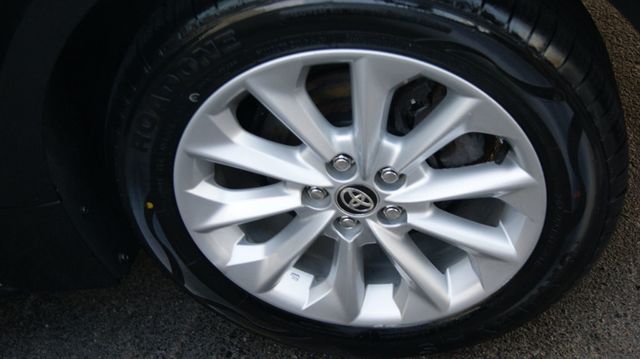 2020 Toyota Corolla 4 NEW TIRES , JUST SERVICED, VERY CLEAN INSIDE AND OUT - 23065219 - 48