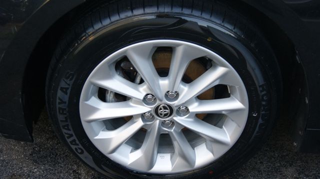 2020 Toyota Corolla 4 NEW TIRES , JUST SERVICED, VERY CLEAN INSIDE AND OUT - 23065219 - 49