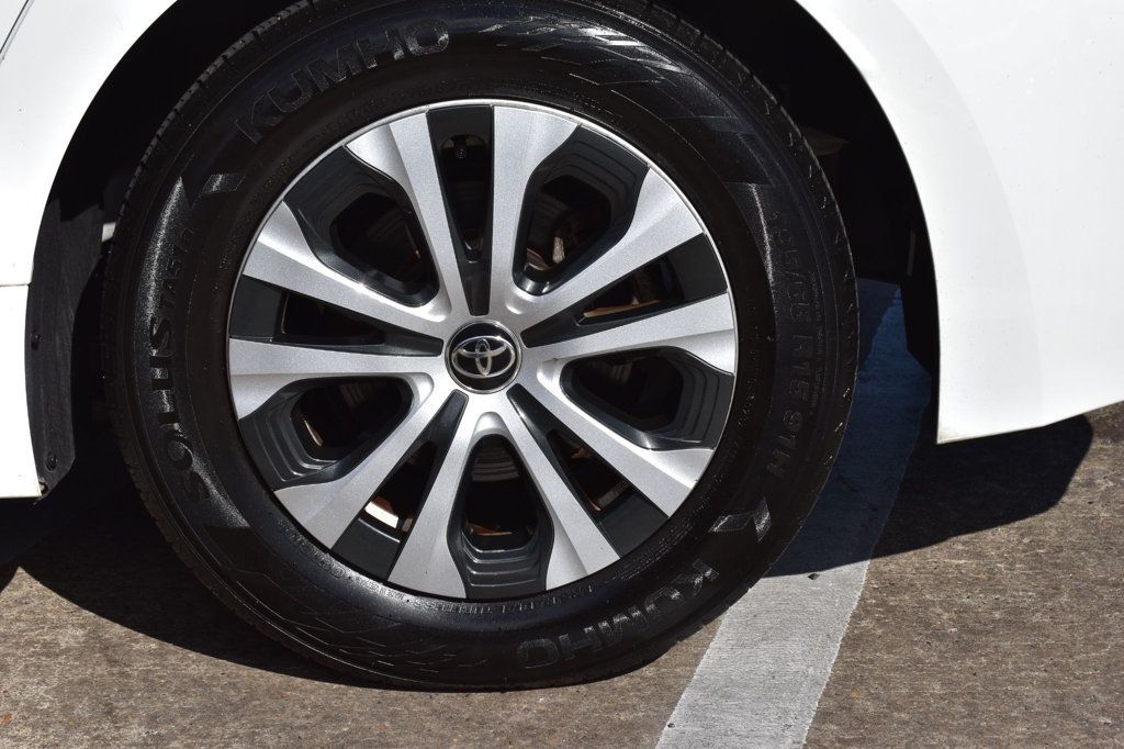 2020 Toyota Corolla Hybrid LE CVT - 22936835 - 10