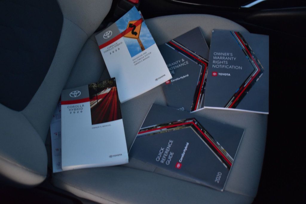 2020 Toyota Corolla Hybrid LE CVT - 22936835 - 12