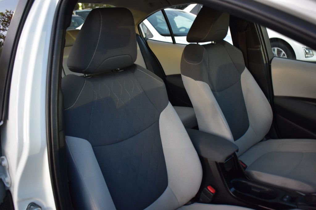 2020 Toyota Corolla Hybrid LE CVT - 22936835 - 17