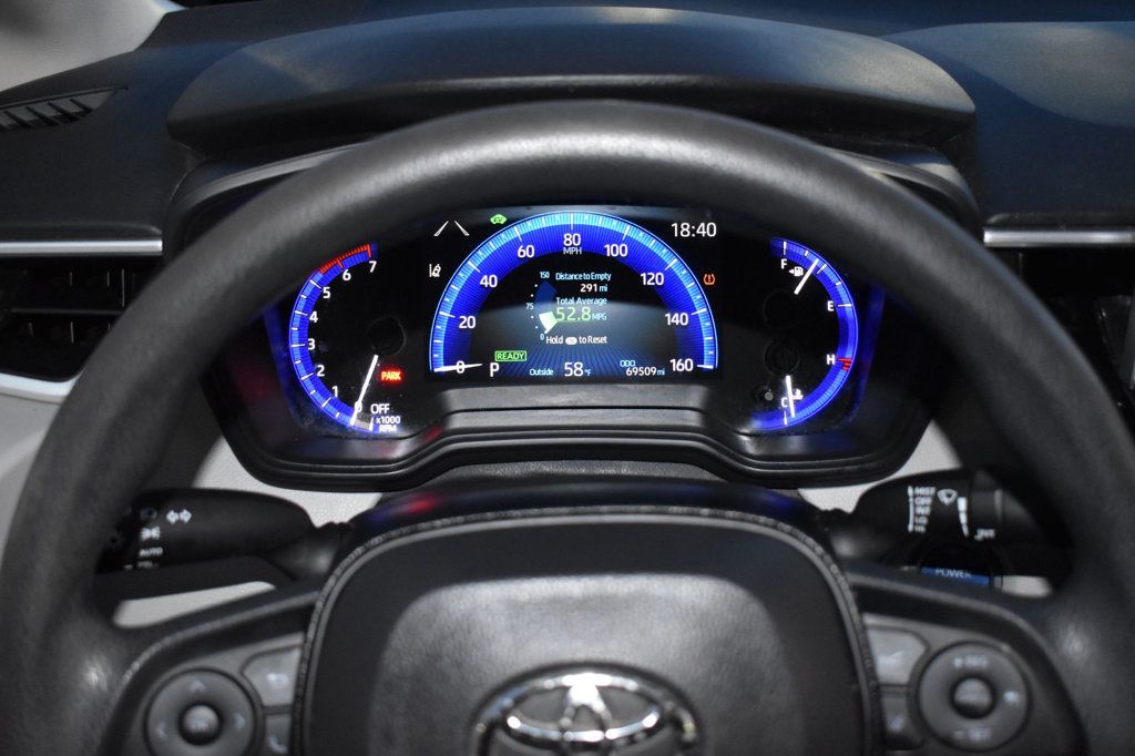 2020 Toyota Corolla Hybrid LE CVT - 22936835 - 26