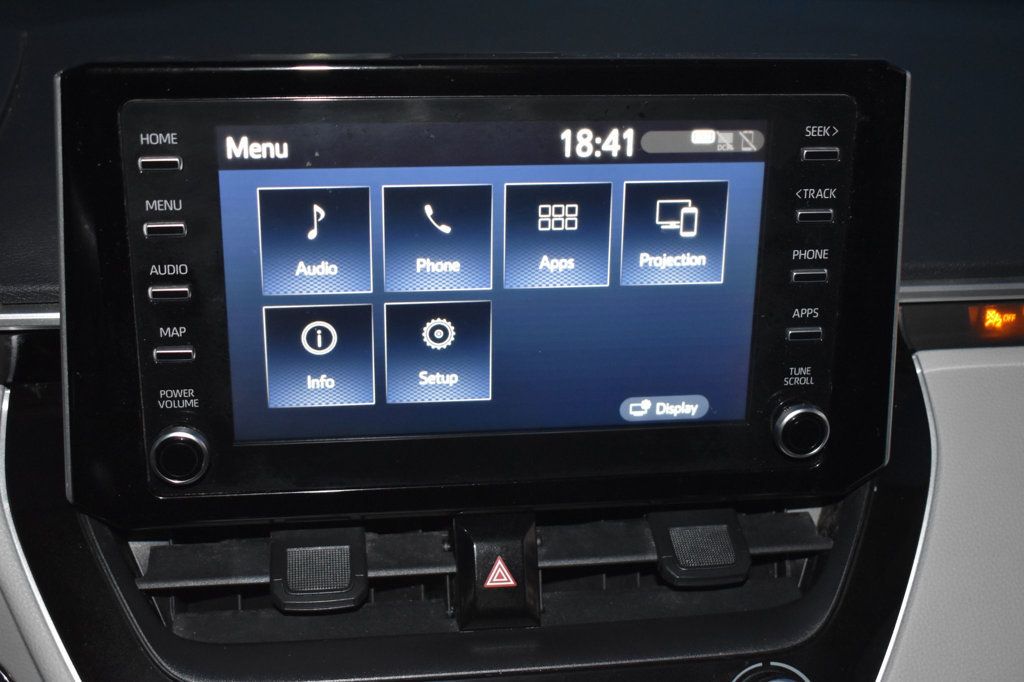 2020 Toyota Corolla Hybrid LE CVT - 22936835 - 28