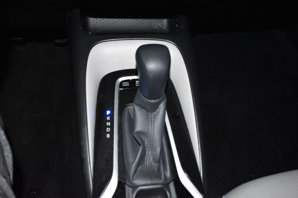 2020 Toyota Corolla Hybrid LE CVT - 22936835 - 31