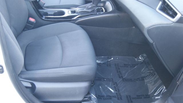 2020 Toyota Corolla JUST SERVICED , VERY CLEAN INSIDE AND OUT  - 22925404 - 36