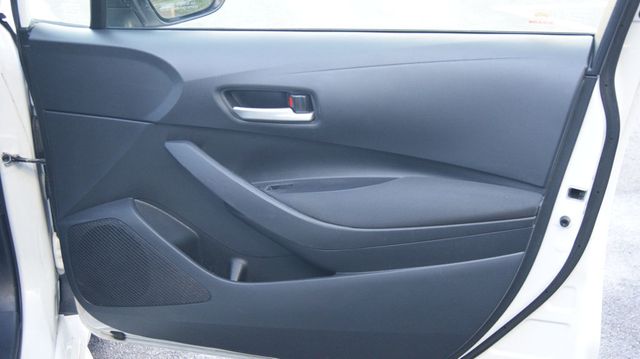 2020 Toyota Corolla JUST SERVICED , VERY CLEAN INSIDE AND OUT  - 22925404 - 39