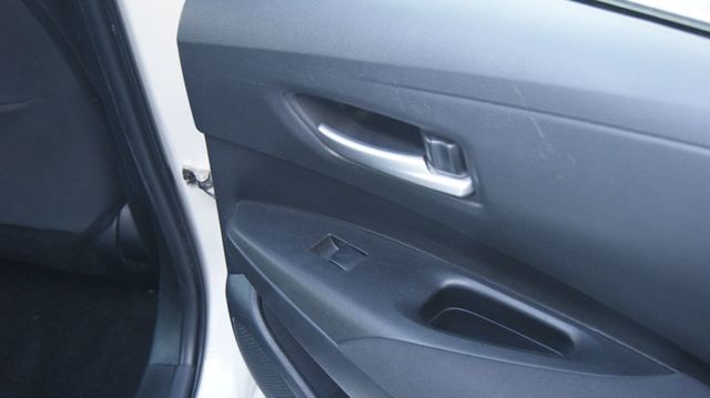 2020 Toyota Corolla JUST SERVICED , VERY CLEAN INSIDE AND OUT  - 22925404 - 43