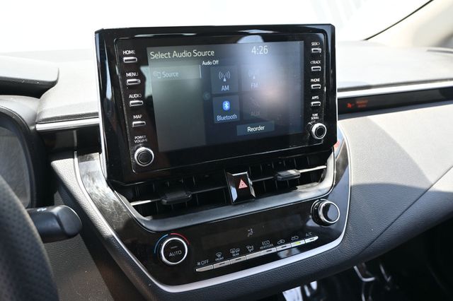 2020 Toyota Corolla LE - 23038455 - 9