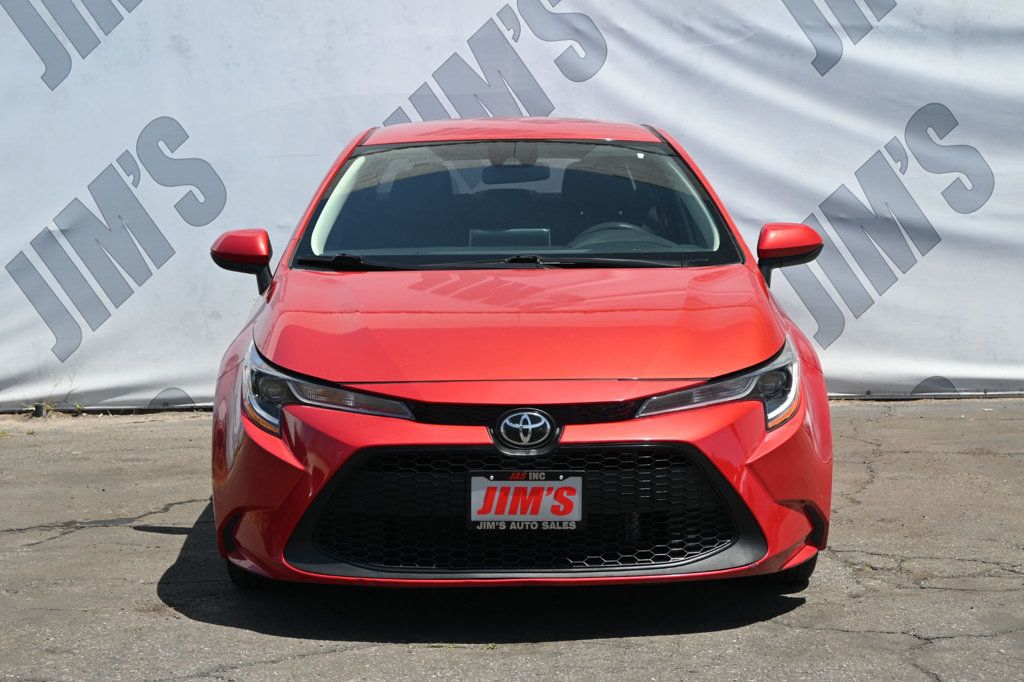 2020 Toyota Corolla LE photo 2