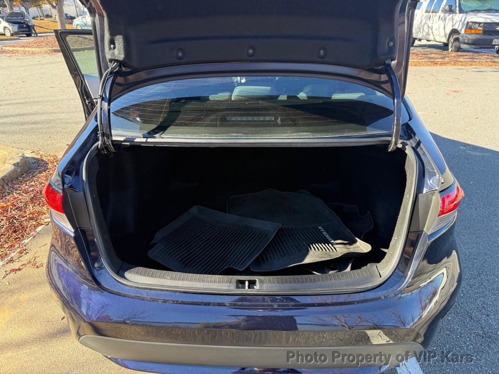 2020 Toyota Corolla LE CVT - 22947387 - 8